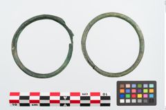 Foto von Bronzehohlblecharmring (NHMW-PRAE-023927)